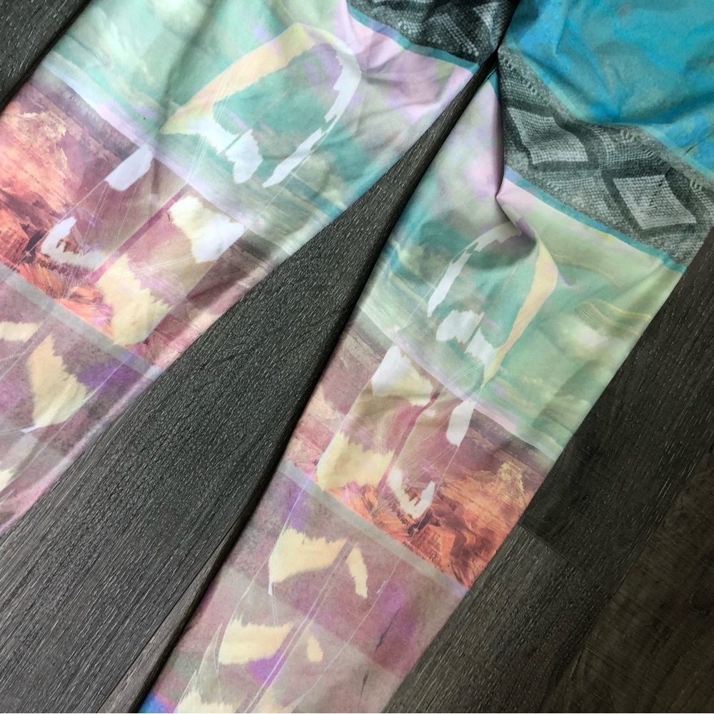 Teeki feather tarot Magick hot pants leggings boho bohemian geometric novelty - Picture 5 of 7